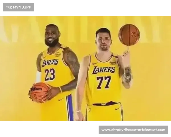 勇士与湖人常规赛巅峰对决 全力争胜争夺季后赛席位 勇士与湖人常规赛巅峰对决 全力争胜争夺季后赛席位